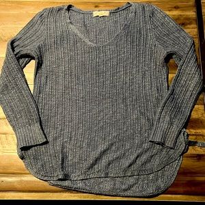 Blue lightweight sweater L